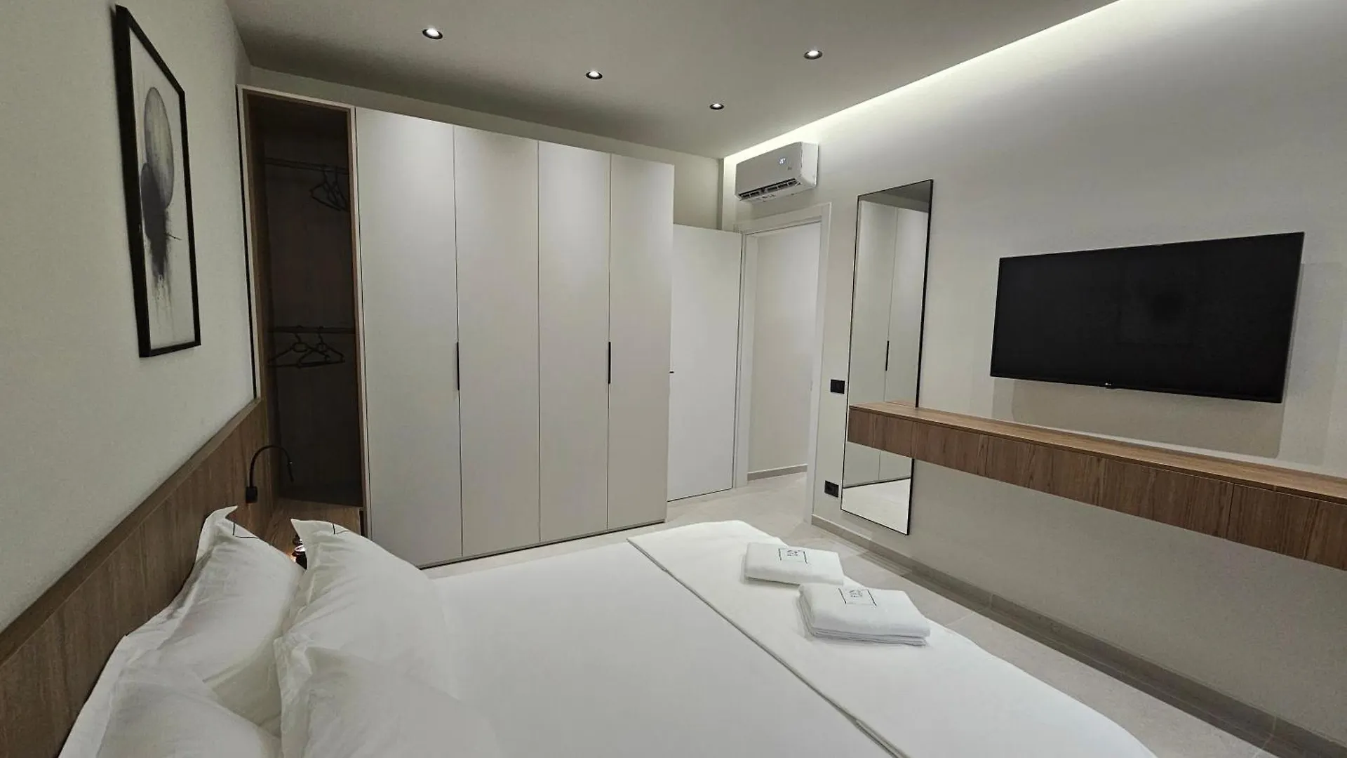 Fin Holidays Apartment Wlora